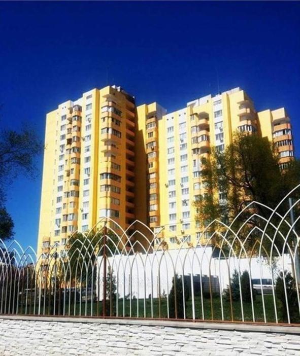 Apartment Vip Balka Tiraspol Bagian luar foto